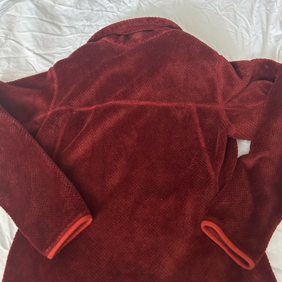 Patagonia pullover dark red size small - Picture 2 of 6